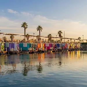 Úszó hotel Boat Haus - Casas Flotantes Frente A Gibraltar, La Línea de la Concepción