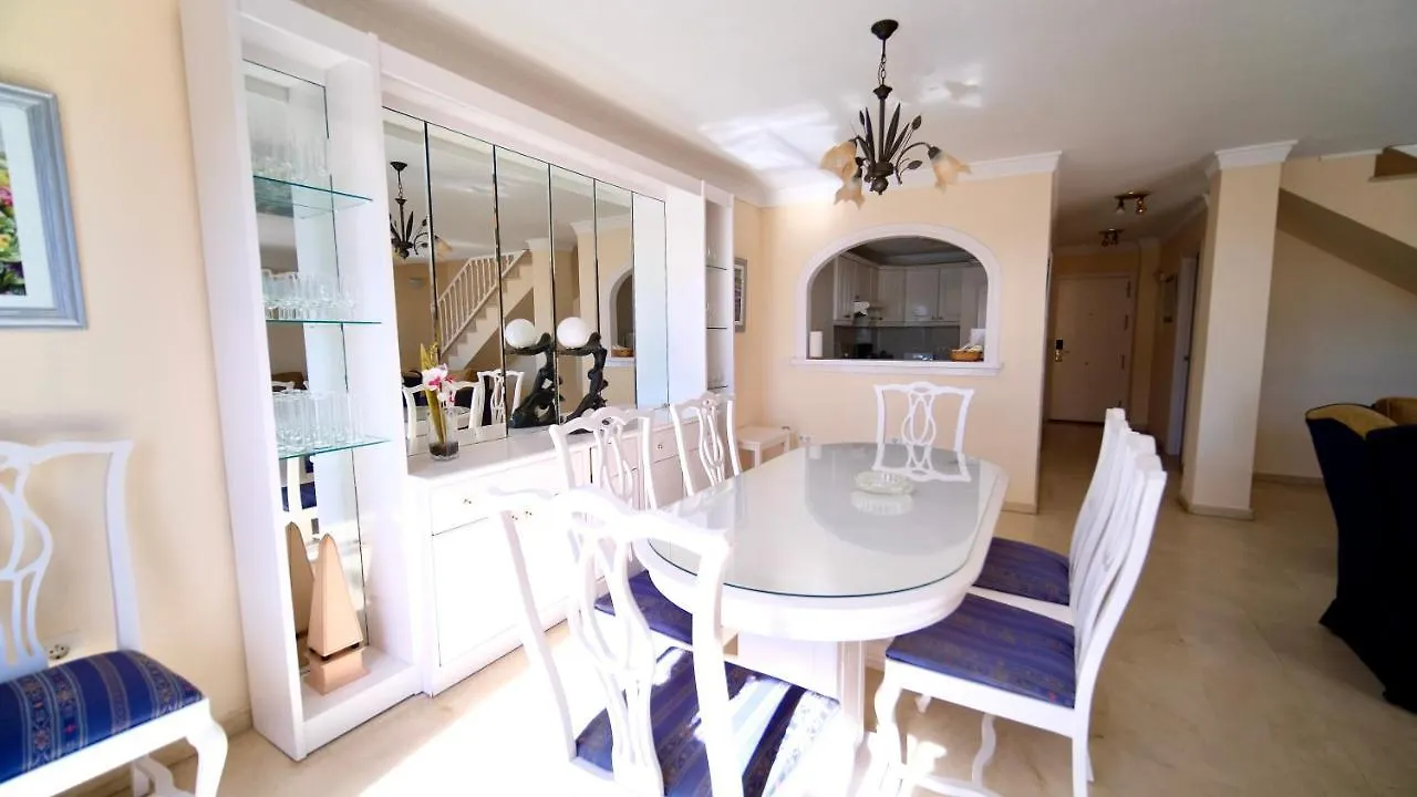 Playa Real Apartment Marbella